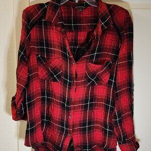 Woman's XL Red & Black Rayon Rock & Republic long sleeve button up